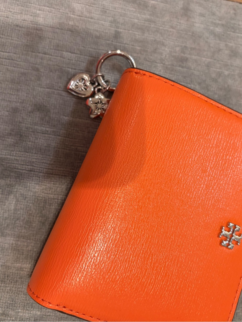 Tory Burch Small Leather Zip Card jHolder in , Orange & Lime new - Picture 8 of 16